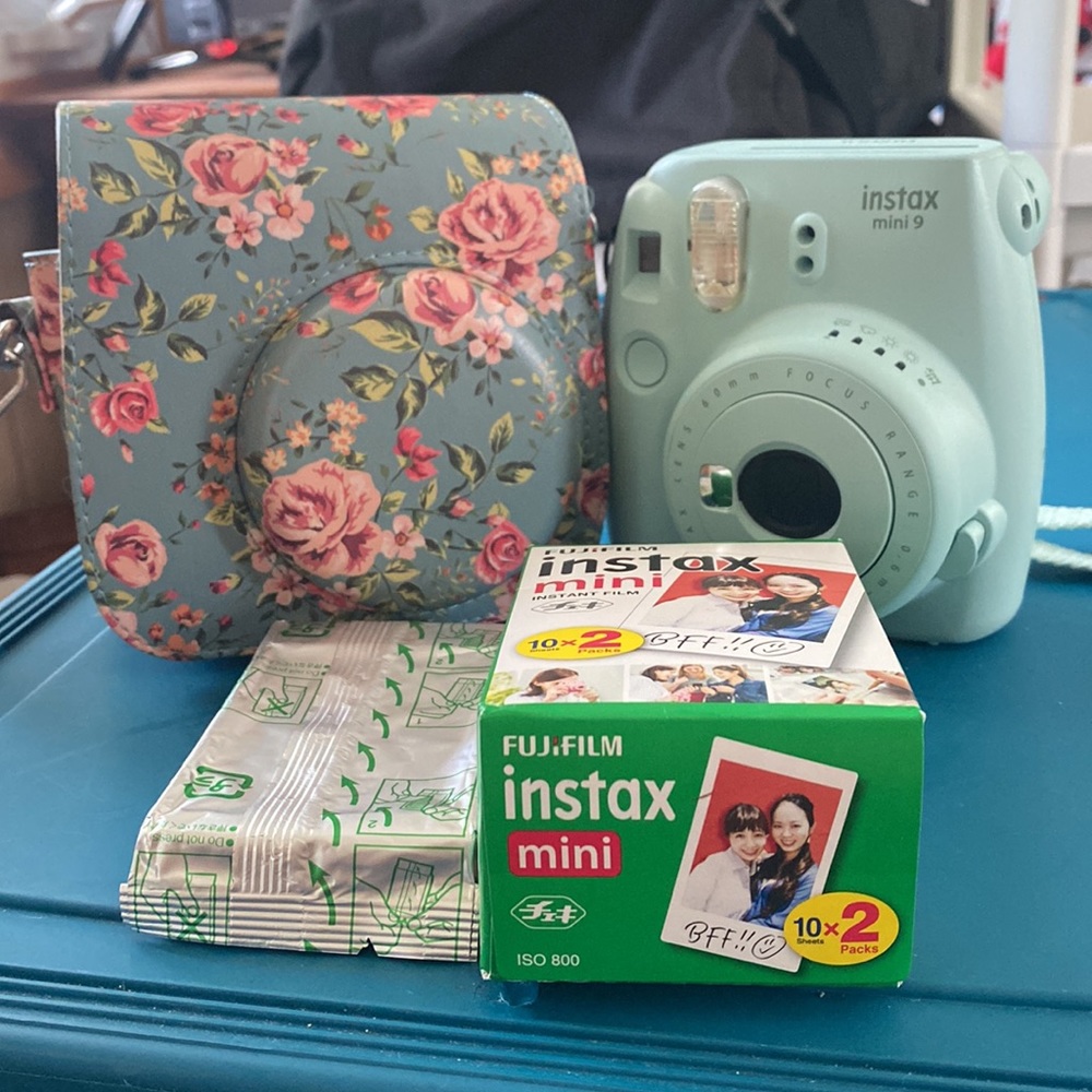Instax Polaroid Camera set